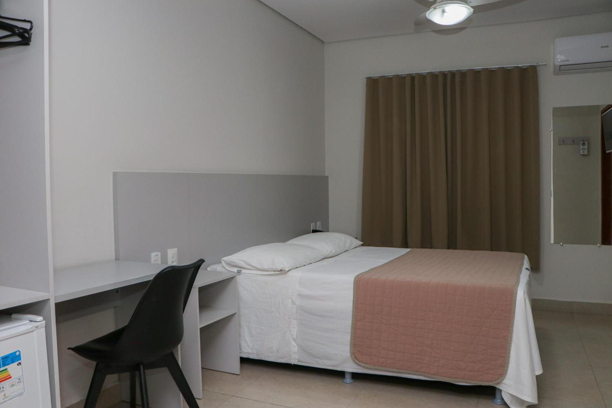 Hotel Milenio Ponte Nova Zewnętrze zdjęcie